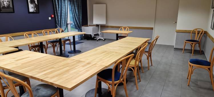 里摩北基里亚德直营酒店(Kyriad Direct Limoges Nord)图片