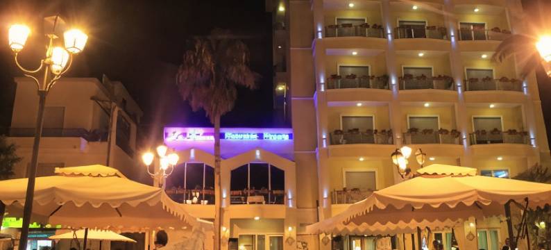 维多利亚大酒店(Grand Hotel Victoria)图片