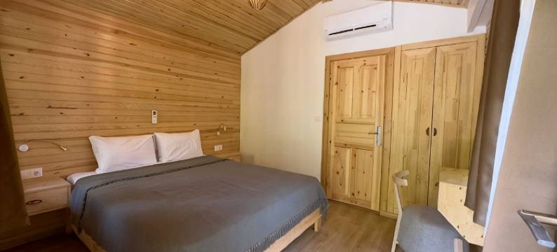 阿拉尼亚小木屋餐厅(Alanya Bungalow Evleri Restaurant)图片