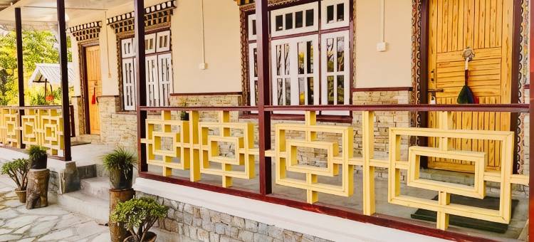 Tripoo Rhisum the Haapo Retreat图片