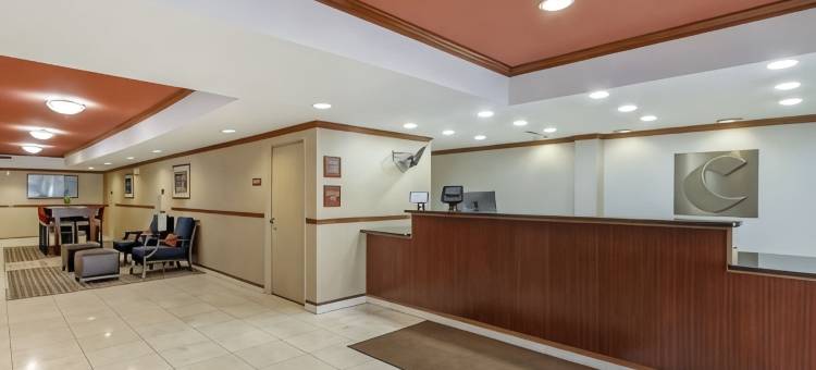 机场会议中心舒适套房酒店(Comfort Inn & Suites Airport Convention Center)图片