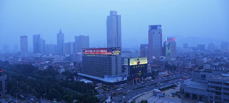 济南泉城大酒店(泉城广场大明湖店)图片