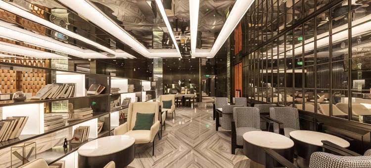 深圳福田华强北步行街亚朵酒店图片