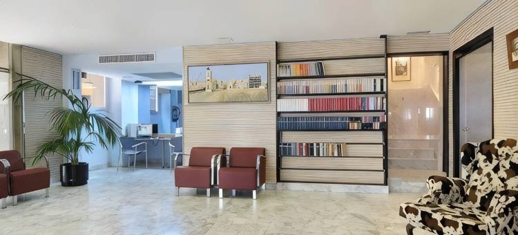 塔拉戈纳中心乌比斯住宿加早餐旅馆(B&B Hotel Tarragona Centro Urbis)图片