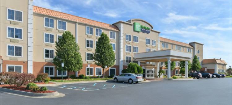 Holiday Inn Express 威克瑟姆(Holiday Inn Express WIXOM by IHG)图片
