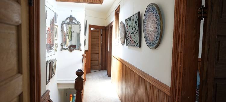 位置绝佳 - 4卧室，1浴室 - 旧金山艺术家的翻新红杉木住宅公寓(Perfect Location - 4BD,1BA - Restored Redwood Home of SF Artists)图片