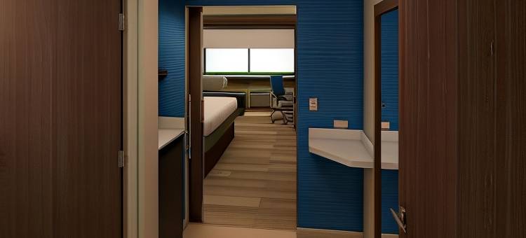 迈尔斯堡海滩-萨尼贝尔盖特威智选假日套房酒店(Holiday Inn Express & Suites FT Myers Beach-Sanibel Gateway)图片