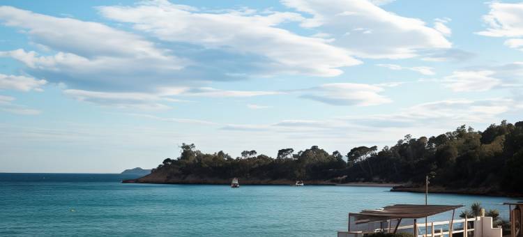 卡瓦莱尔滨海Surplage酒店(Surplage Hôtel Cavalière)图片