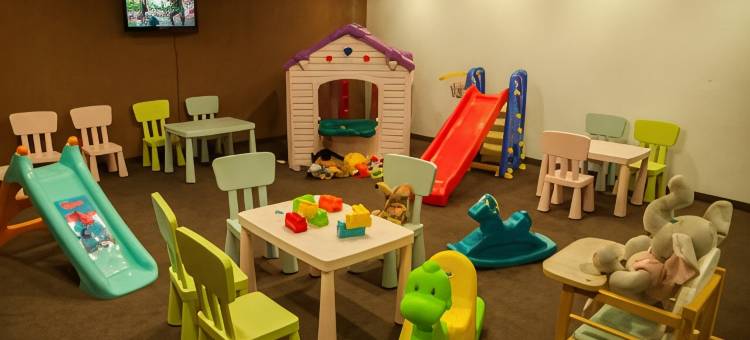 潘波洛沃绿色生活家庭公寓(Green Life Family Apartments Pamporovo)图片
