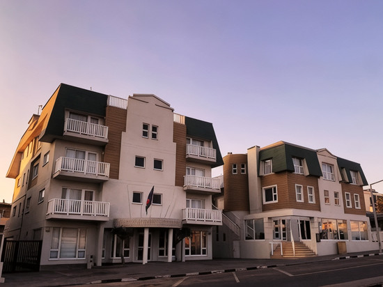 斯瓦科普蒙德阿耳忒弥斯酒店