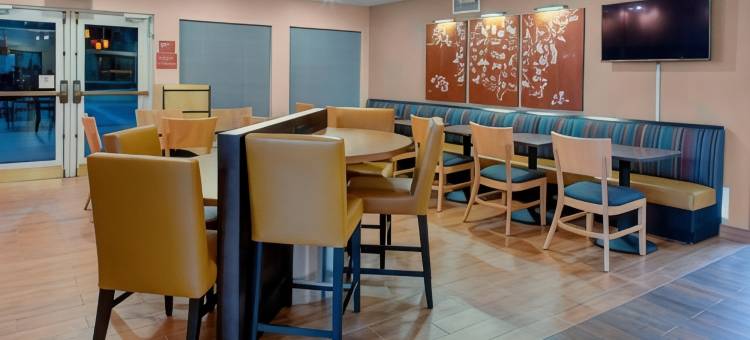 威奇托东万豪TownePlace酒店(TownePlace Suites Wichita East)图片