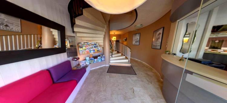 切纳韦特斯涛特尔酒店(Cit'Hotel le Chêne Vert)图片