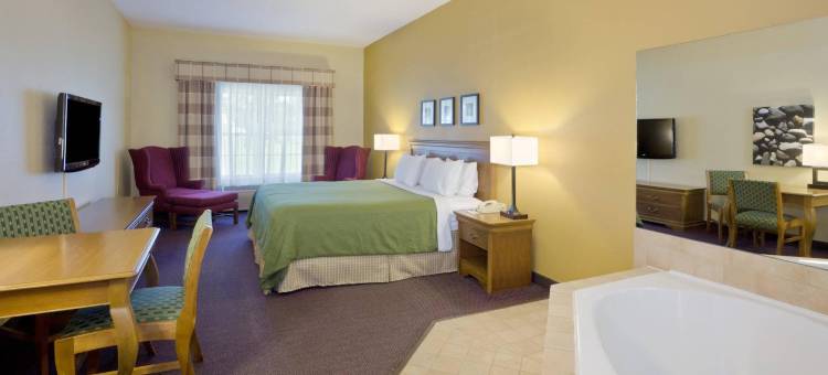 萨莱纳丽怡酒店(Country Inn & Suites by Radisson, Salina, KS)图片