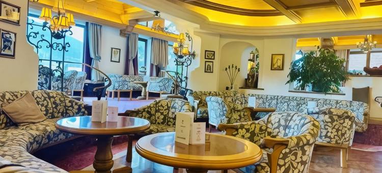 伯格特洛尔酒店(Berghoteltirol)图片
