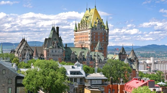 10-Day Premium Eastern Canada Tour·Nova Scotia, New Brunswick and Prince Edward Island | Free YYZ Pickup & Upgradeable Toronto Hotel
