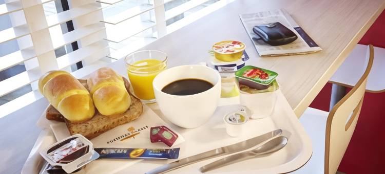 普瑞米尔经典旅游酒店(Premiere Classe Tours Sud - JOUÉ LÈS Tours)图片