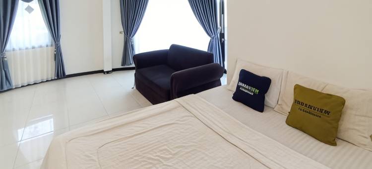 Hotel O 特里斯纳斯拉巴度假村民宿及餐厅(Urbanview Hotel Trisna Srabah)图片