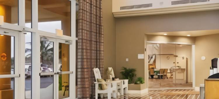 墨尔本海滩海滨希尔顿逸林套房酒店(DoubleTree Suites by Hilton Melbourne Beach Oceanfront)图片