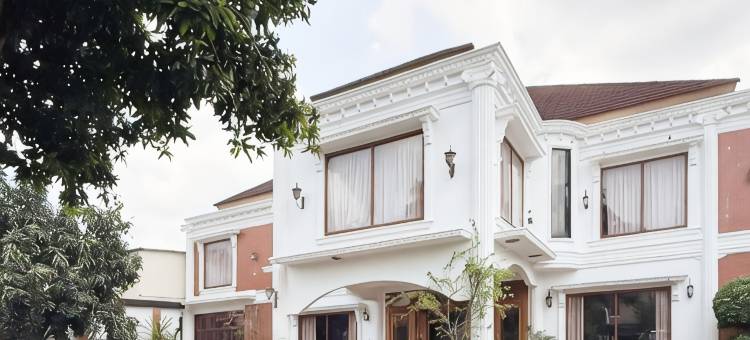 日惹萨蒂尼旅馆(SANS Vibes Sartini Inn Yogyakarta)图片