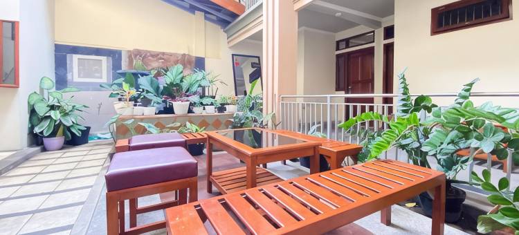 Rimbaku Homestay Syariah near Alun Alun Batu RedPartner图片