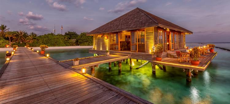 卡曼都岛水疗度假村(Komandoo Island Resort & Spa)图片