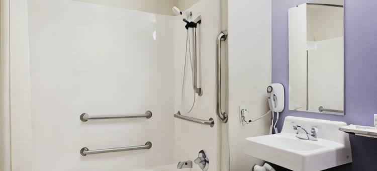 温德姆利佛赛得麦客达套房酒店(Microtel Inn & Suites by Wyndham Dayton/Riverside Oh)图片