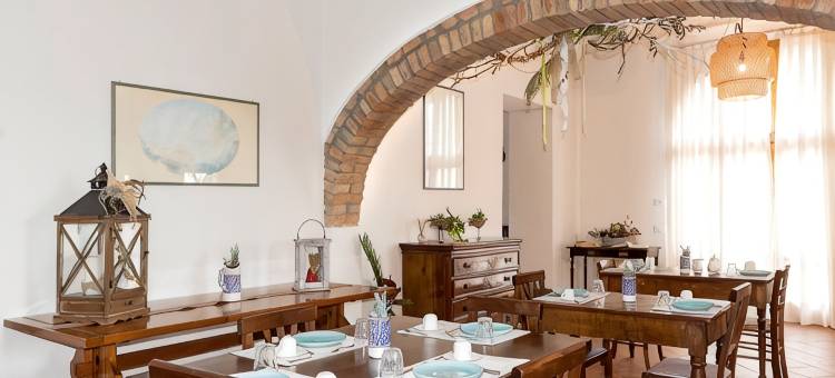 隆迪奈酉波蒂雷农庄酒店(Agriturismo Podere Rondinaio)图片