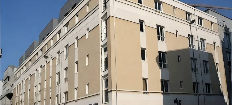 兰斯克莱马来塞祖尔阿菲尔酒店(Séjours & Affaires Reims Clairmarais)图片