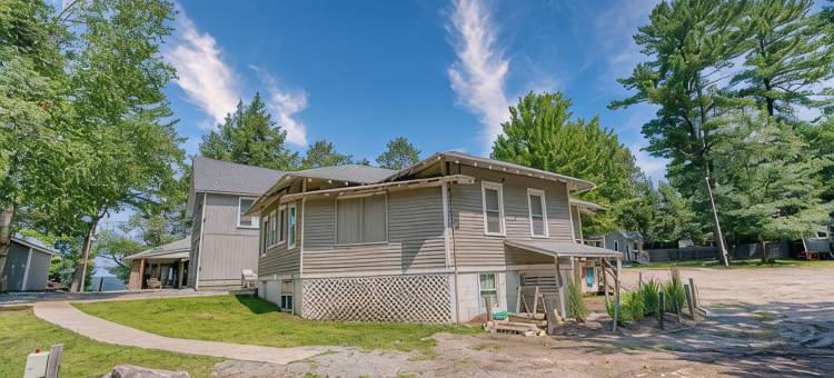 WOW Huge Catfish Lake Home 13br 5ba, Sleeps 26, Eag River Chain/weddings/events图片