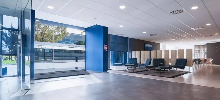 拉斯罗萨斯民宿酒店(B&B Hotel Madrid Las Rozas)图片