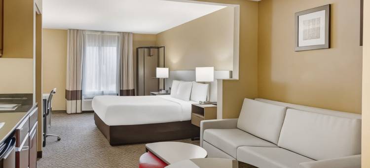 舒适套房酒店(Comfort Inn & Suites Carneys Point)图片