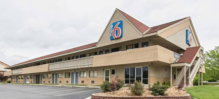 奥佛兰公园6号汽车旅馆(Motel 6 Overland Park, KS)图片