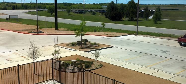 舒适套房酒店(Comfort Inn & Suites Snyder)图片