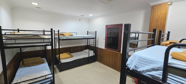 RJ Inn Hotel图片