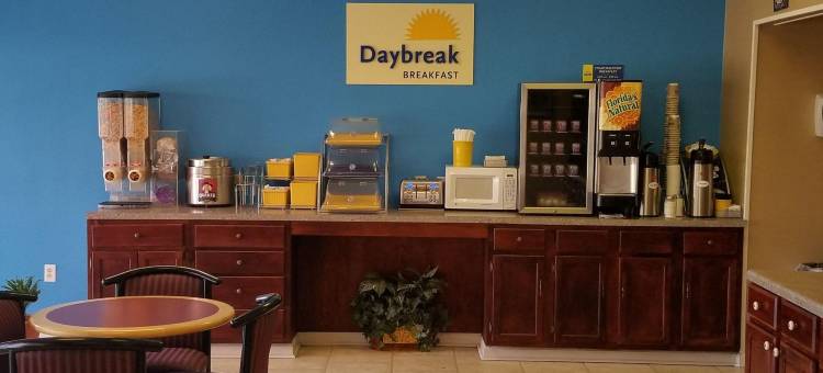 利斯维尔戴斯酒店(Days Inn by Wyndham Leesville)图片