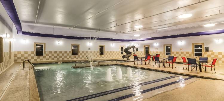 法戈医疗中心拉昆塔温德姆套房酒店(La Quinta Inn & Suites by Wyndham Fargo-Medical Center)图片