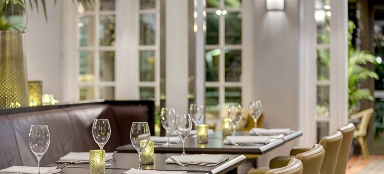 堪培拉库拉降酒店(Hotel Kurrajong Canberra)图片