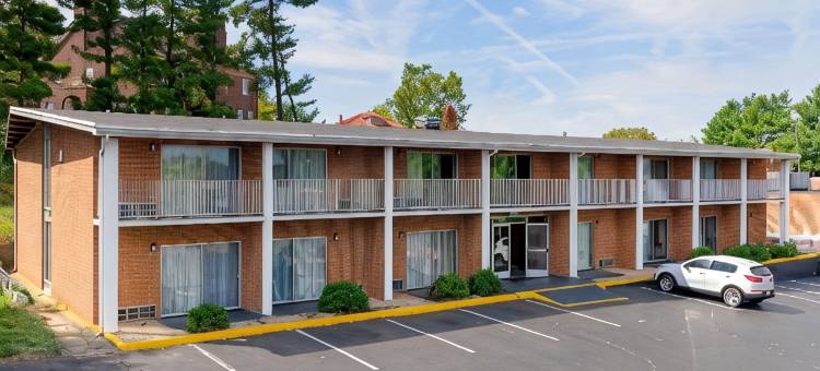 品质酒店韦恩斯伯勒 - 天际线驱动(Quality Inn Waynesboro - Skyline Drive)图片