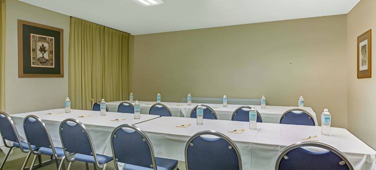 都柏林戴斯酒店(Days Inn by Wyndham Dublin GA)图片