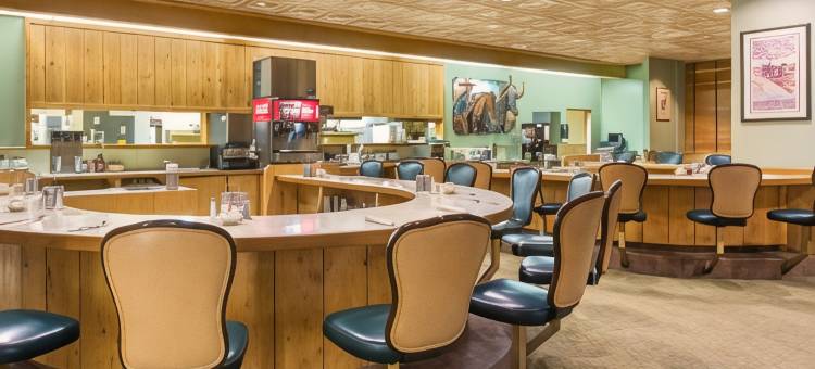 埃尔科管理员 华美达酒店(Ramada by Wyndham Elko Hotel at Stockmen's Casino)图片