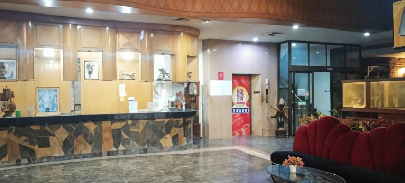 OYO 75466 13 Coins Bang Yai Hotel图片