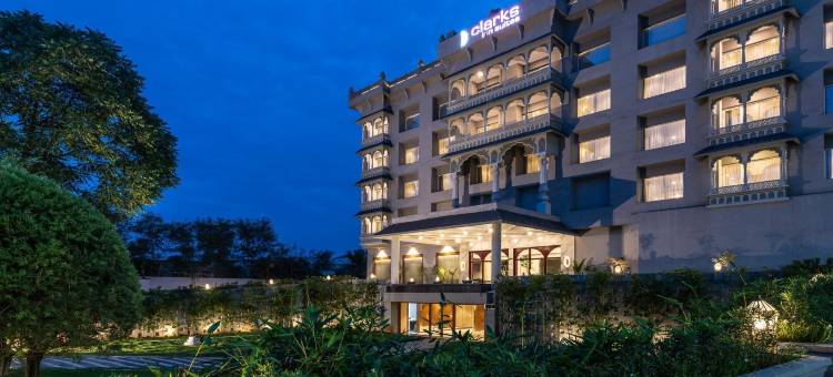克拉克套房酒店(Clarks Inn Suites Raipur)图片