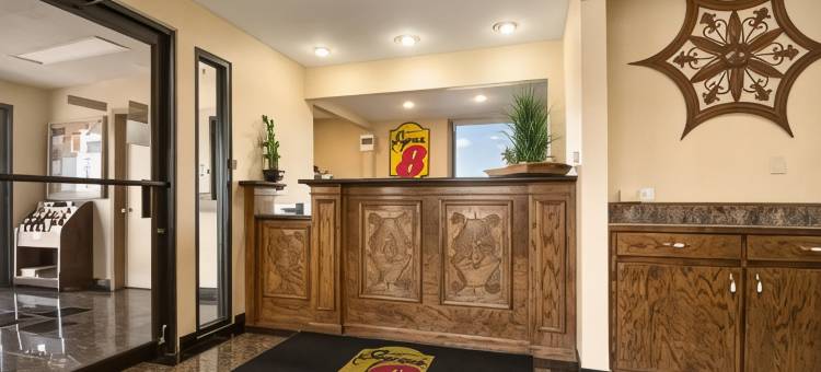 温德姆速8酒店哈蒂斯堡北/大学区(Super 8 by Wyndham Hattiesburg North/University Area)图片