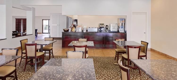 普莱恩维尤温德姆速8酒店(Super 8 by Wyndham Plainview)图片