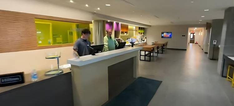 希尔顿布卢明顿诺尔玛Home2 Suites(Home2 Suites by Hilton Bloomington Normal)图片