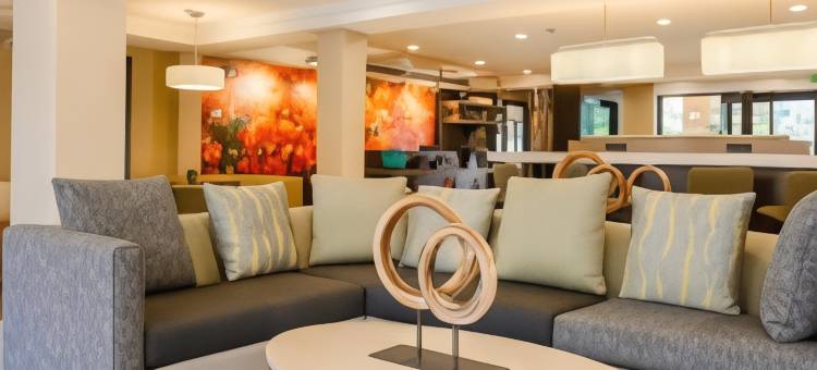 圣地亚哥德尔马/索拉纳海滩万怡酒店(Courtyard San Diego Del Mar/Solana Beach)图片