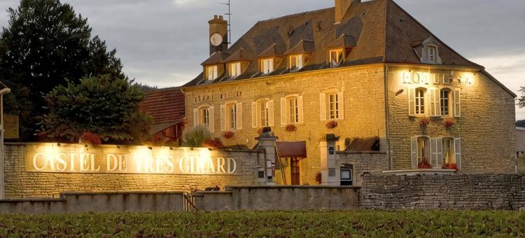 特雷斯吉拉德城堡酒店(Castel de Tres Girard)图片