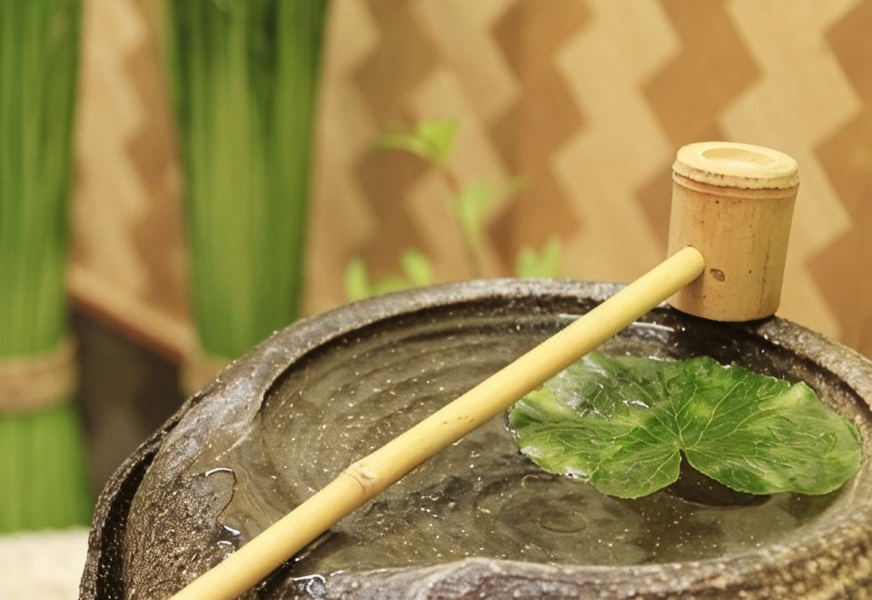 Crest Hotel Kashiwa Hotel Overview