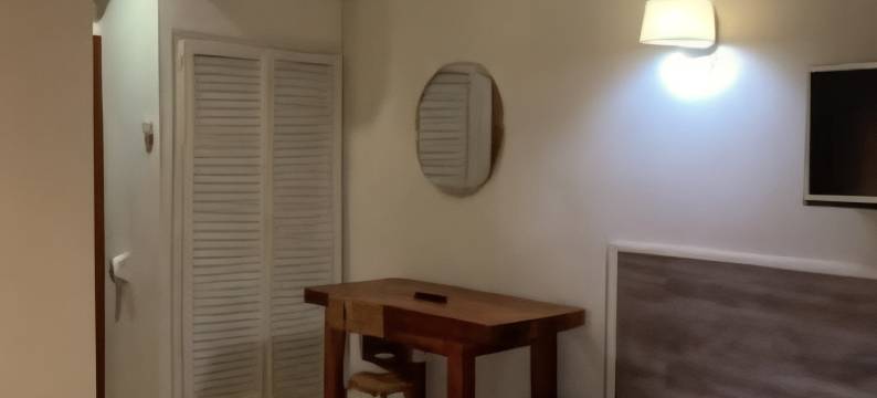 菲格雷斯公园酒店(Hotel & Restaurant Figueres Parc)图片