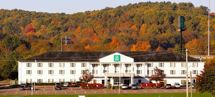 曼斯菲尔德贝尔维尔品质套房酒店(Quality Inn & Suites Bellville - Mansfield)图片